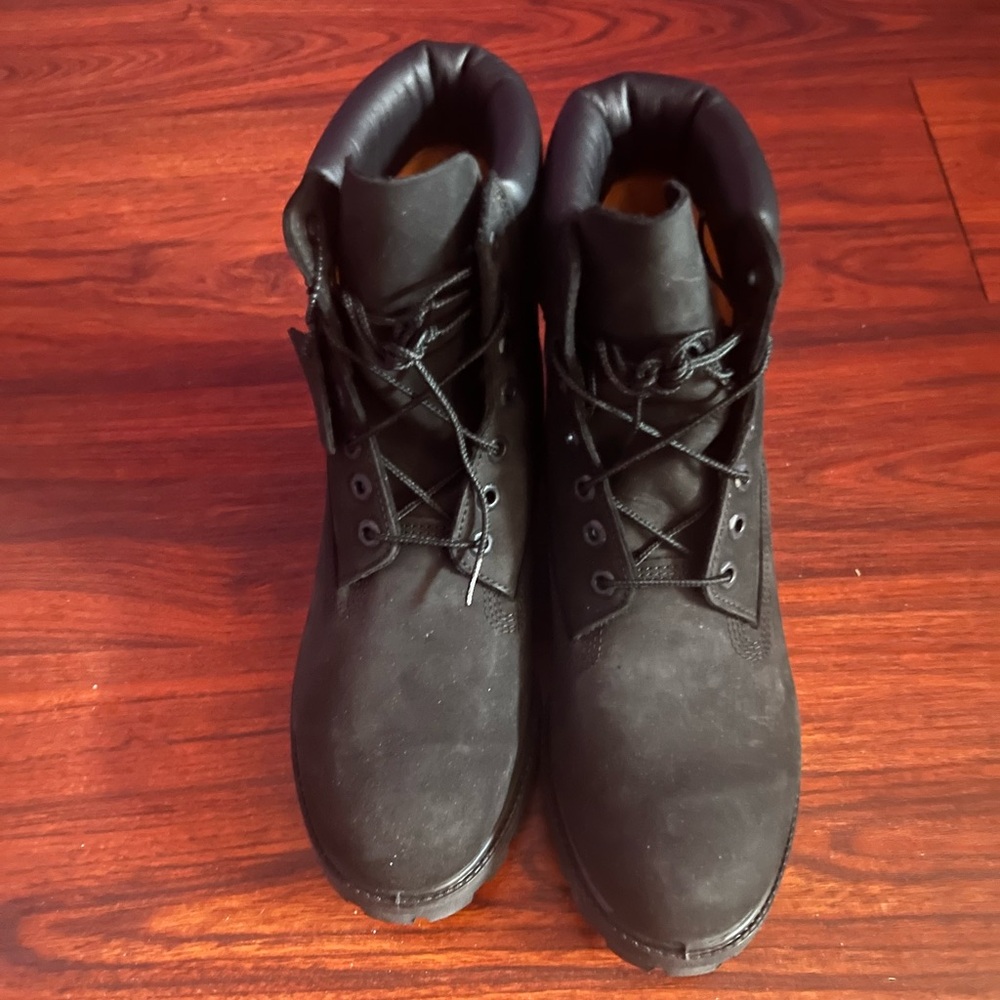 Brand New 
Black Timberland Boots